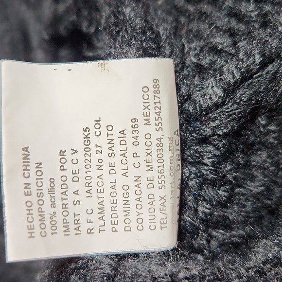 Urban Tree Knitted Hat - Picture 7 of 7